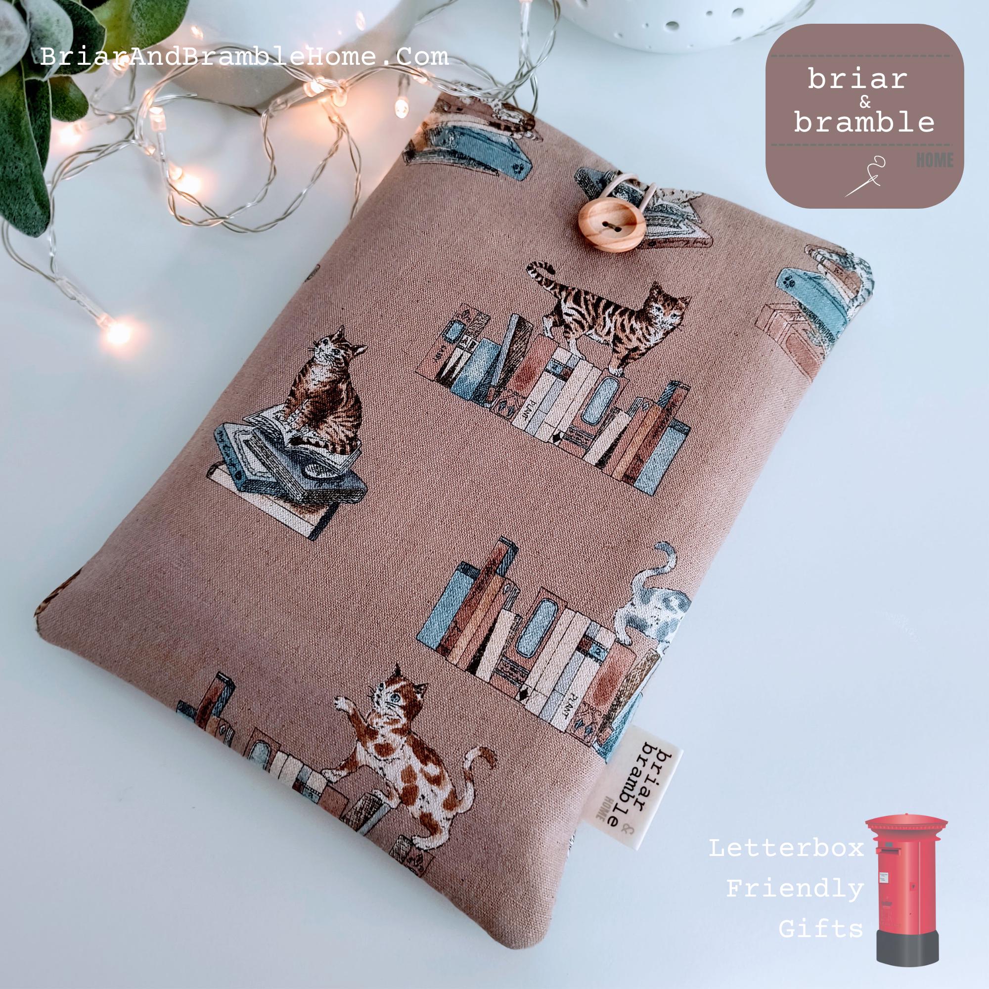 Handmade Cat Book Sleeve: Padded Linen Reader Gift